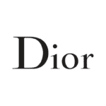 Emma Dumont, maquilleuse et coiffeuse professionnelle à Lyon avec les produits Dior