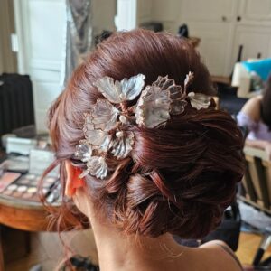 Emma Dumont, maquilleuse et coiffeuse professionnelle à Lyon, pour les mariages de particuliers